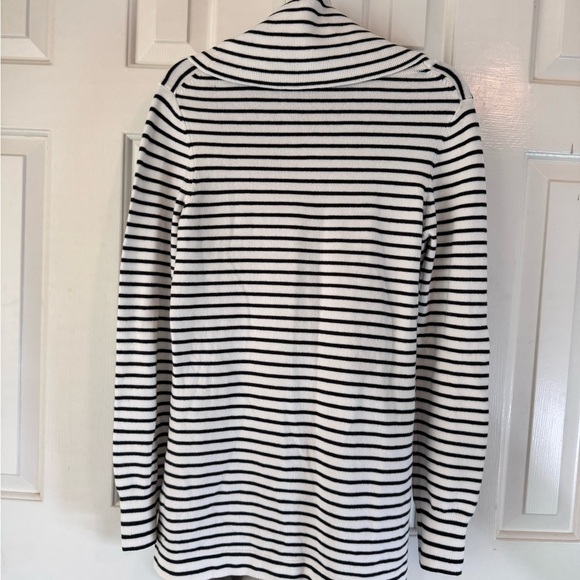 French Connection Black and White Striped Cowl Neck Sweater Size Medium - Picture 4 of 7